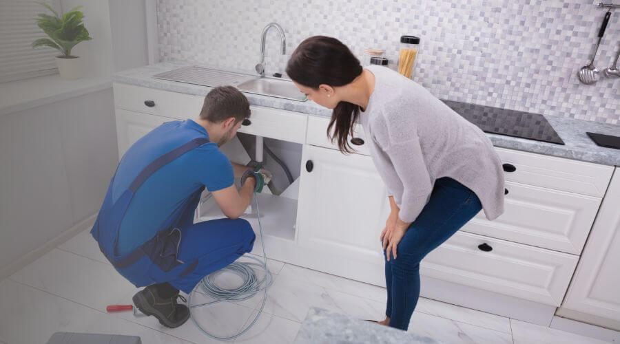 Expert burst pipe repair services in Clinton, AR